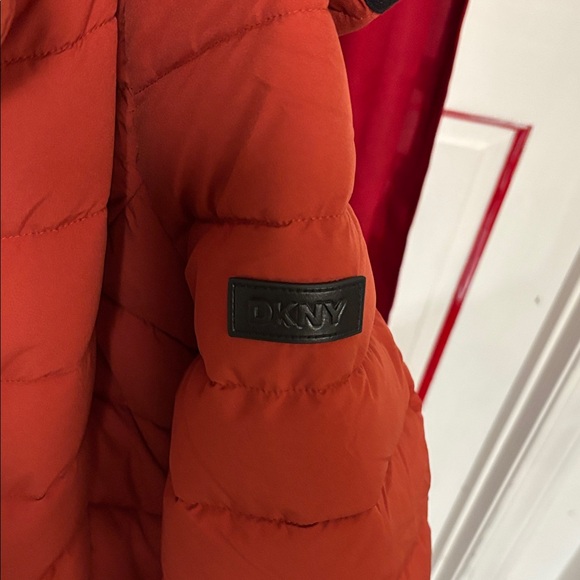 DKNY Women's Brick Puffer Jacket - Picture 4 of 12